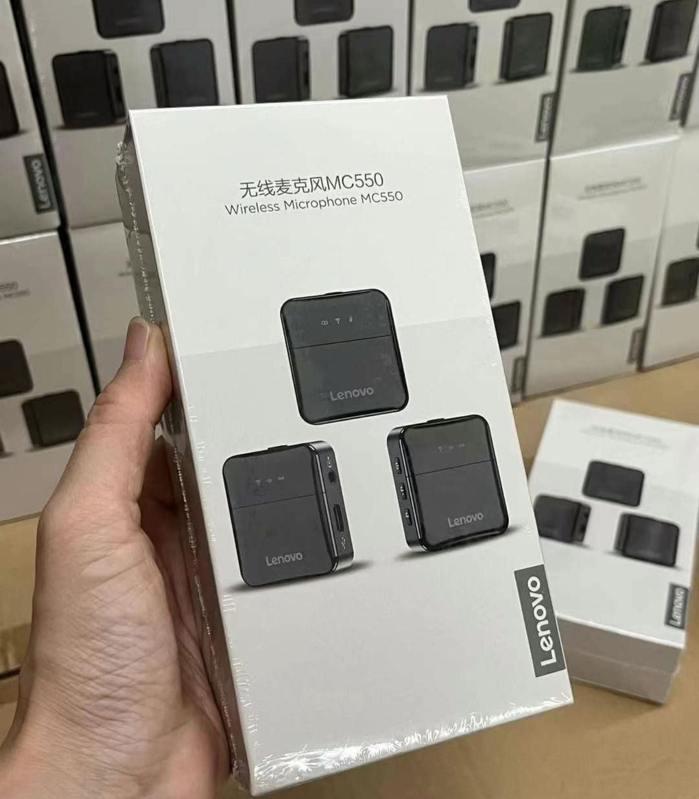 Lenovo Wireless Microphone MC550 – Dual Transmitters, Noise Reduction & DPS Reverberation